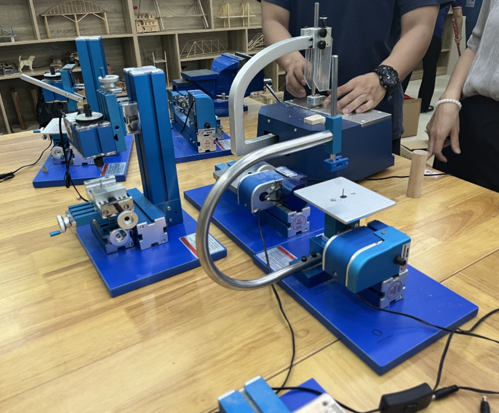 For the Arab Region, What Can Metal Machine Tools Be Used For?