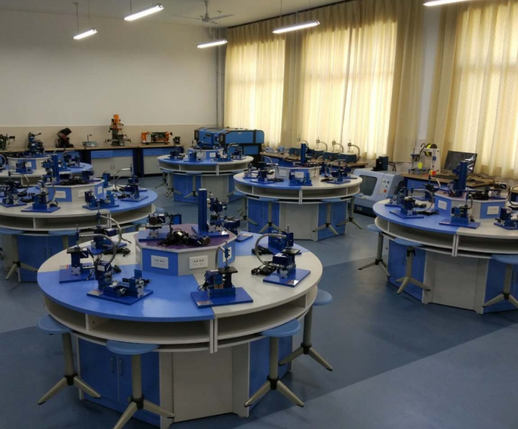 Turn Old Metal Lathes into Profit: Your Guide for the Middle East Market